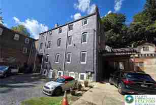 49 N Delaware Dr - Photo 1 of 1