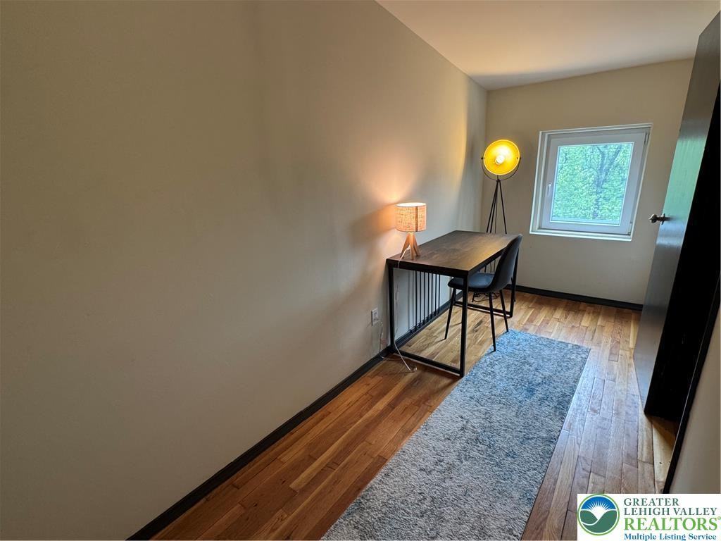 49 N Delaware Dr - Photo 7 of 11