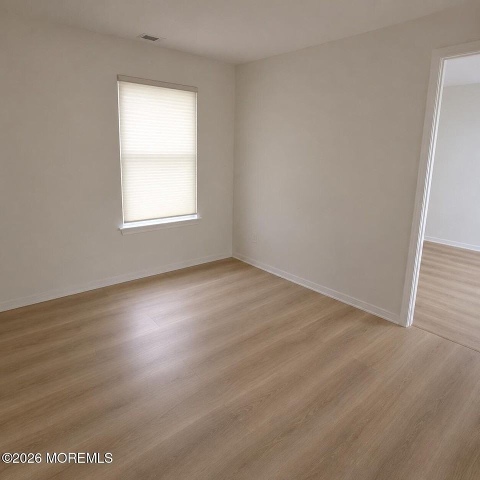 120 Dumbarton Hill Ct - Photo 7 of 13