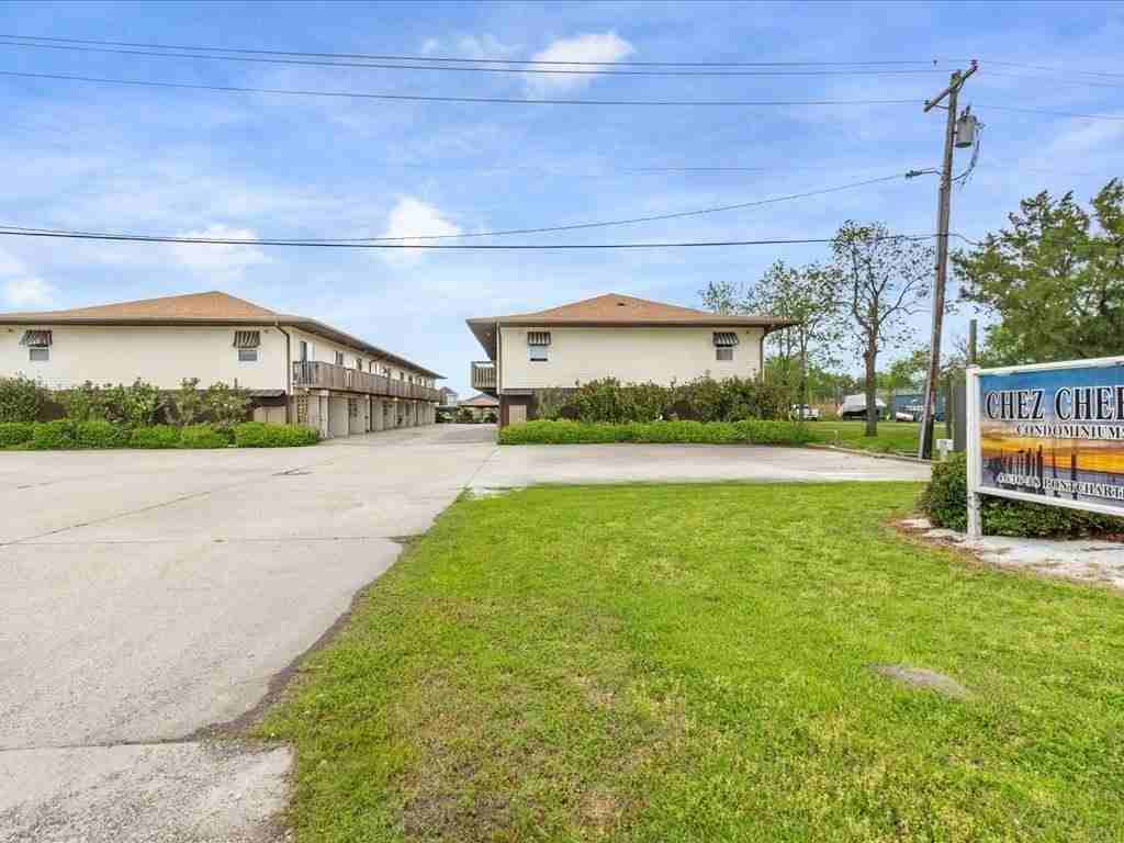 4638 Pontchartrain Dr