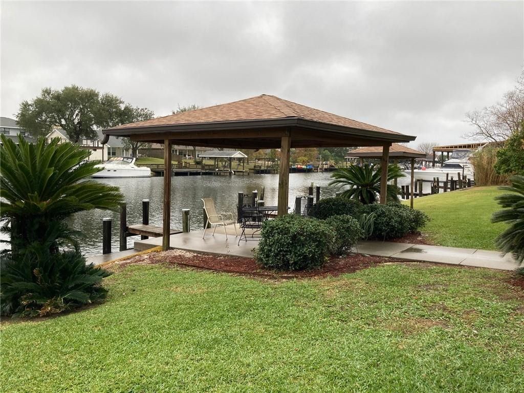 4638 Pontchartrain Dr - Photo 4 of 28