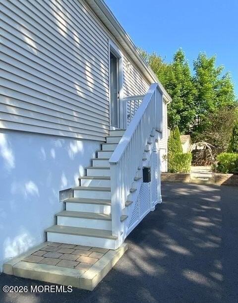 18 Meadowbrook Ave #A - Photo 2 of 19