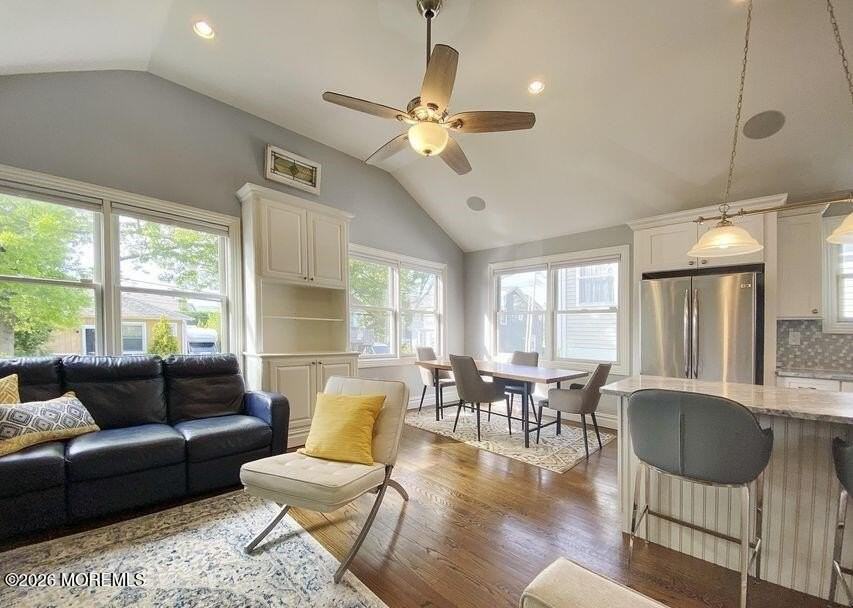 18 Meadowbrook Ave #A - Photo 4 of 19