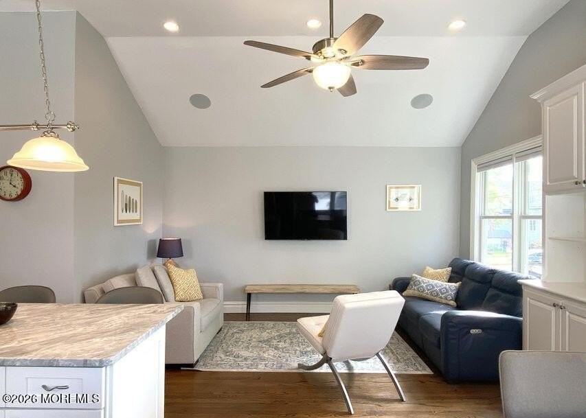 18 Meadowbrook Ave #A - Photo 7 of 19