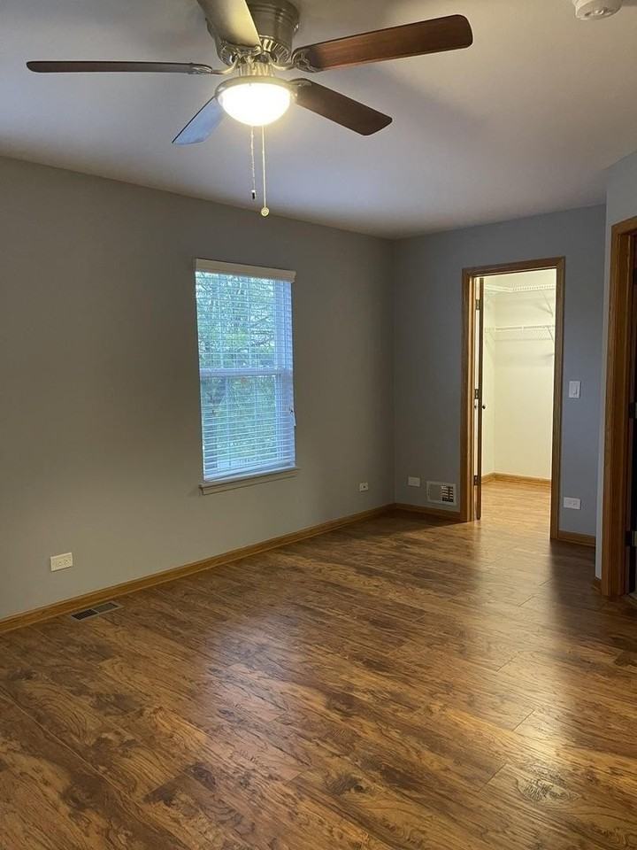 2554 Warm Springs Ln - Photo 6 of 10