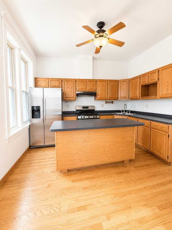2621 W Crystal St #3 - Photo 7 of 21