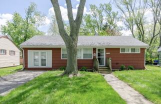 15509 Park Ln - Photo 1 of 1
