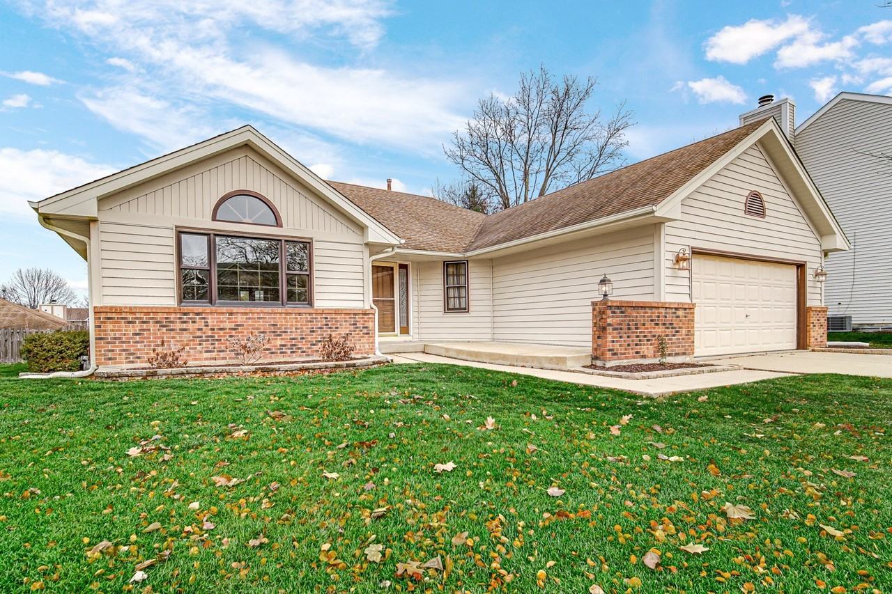 2420 Harbor Ct - Photo 2 of 22