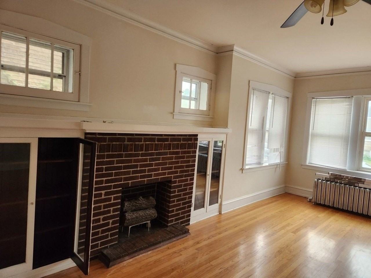 4126 W Wellington Ave #1 - Photo 3 of 19