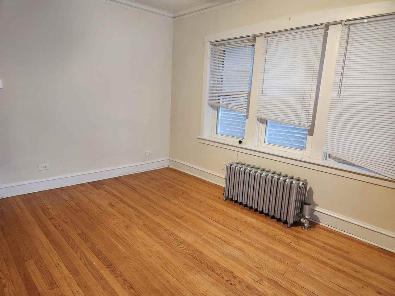 4126 W Wellington Ave #1 - Photo 6 of 19