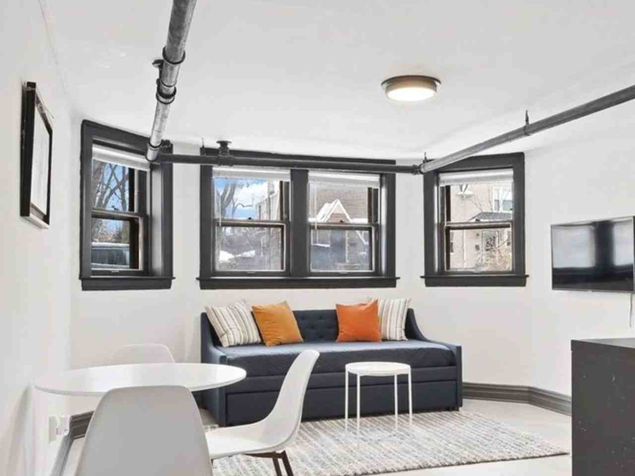 3636 Grand Blvd - Photo 3 of 20