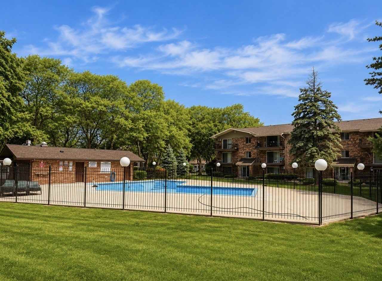 5324 Waterbury Dr #1505 - Photo 3 of 10