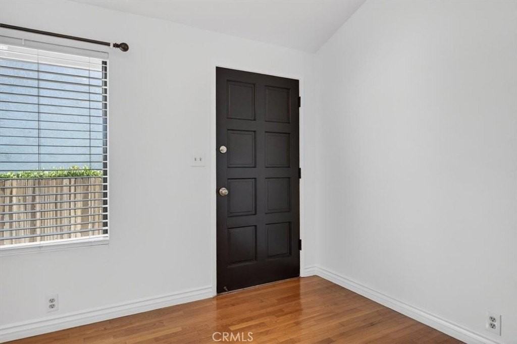 646 Coronado Ave #C - Photo 3 of 18
