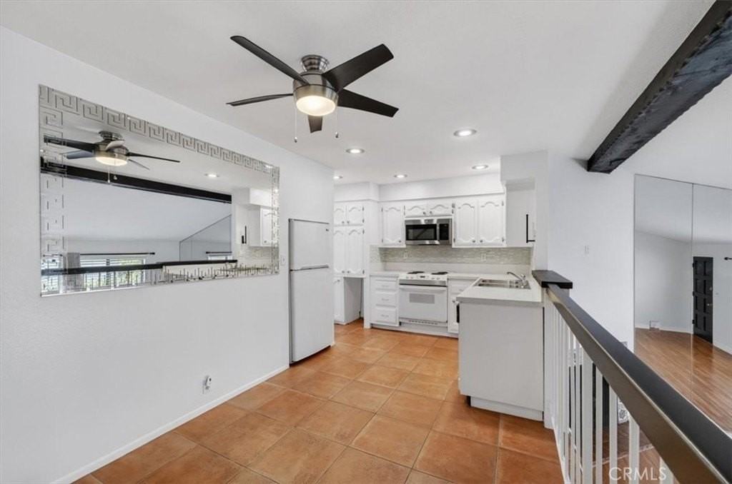 646 Coronado Ave #C - Photo 7 of 18