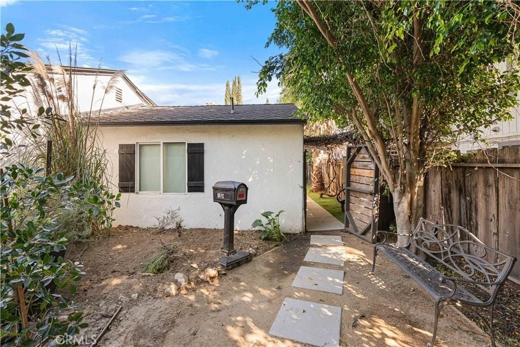 6512 Coldwater Canyon Ave - Photo 3 of 25