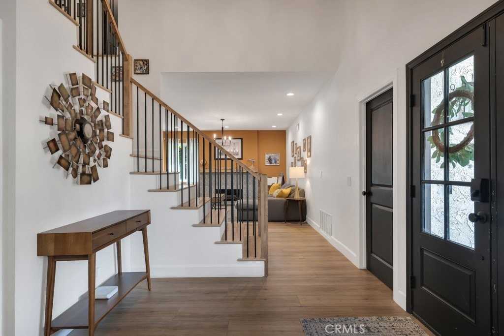 29018 Tackaberry Ct - Photo 2 of 37