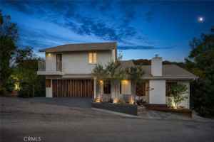 featured image of 2205 Beech Knoll Rd