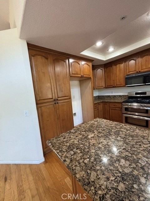 905 Verona Ave - Photo 7 of 35