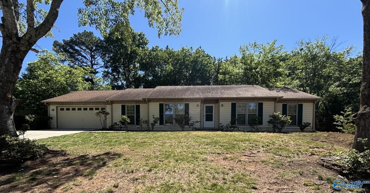 2705 Willena Dr Se - Photo 2 of 34