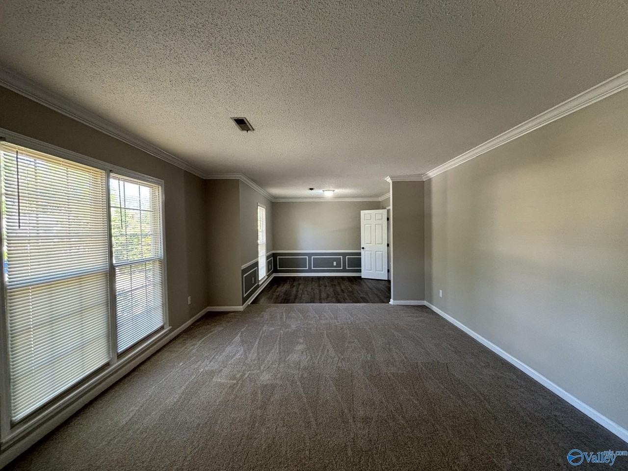 2705 Willena Dr Se - Photo 6 of 34