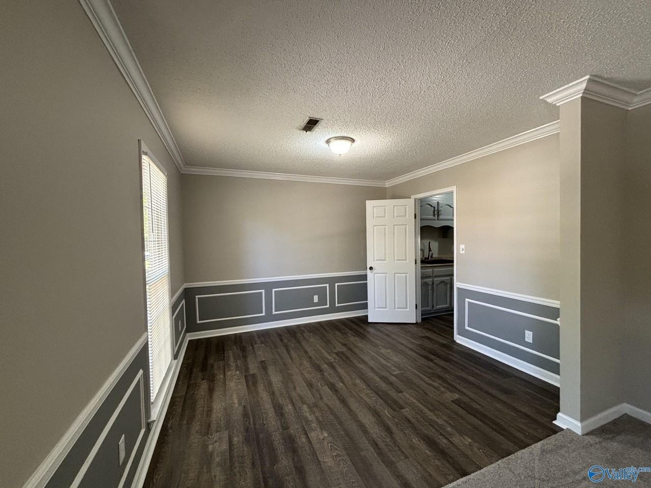 2705 Willena Dr Se - Photo 7 of 34
