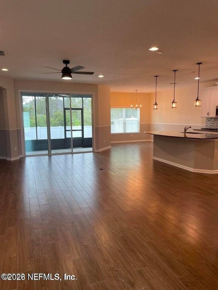 81051 Leeside Ct - Photo 5 of 30