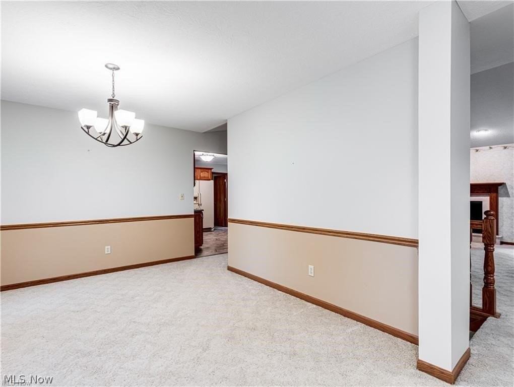 893 West St - Photo 7 of 33