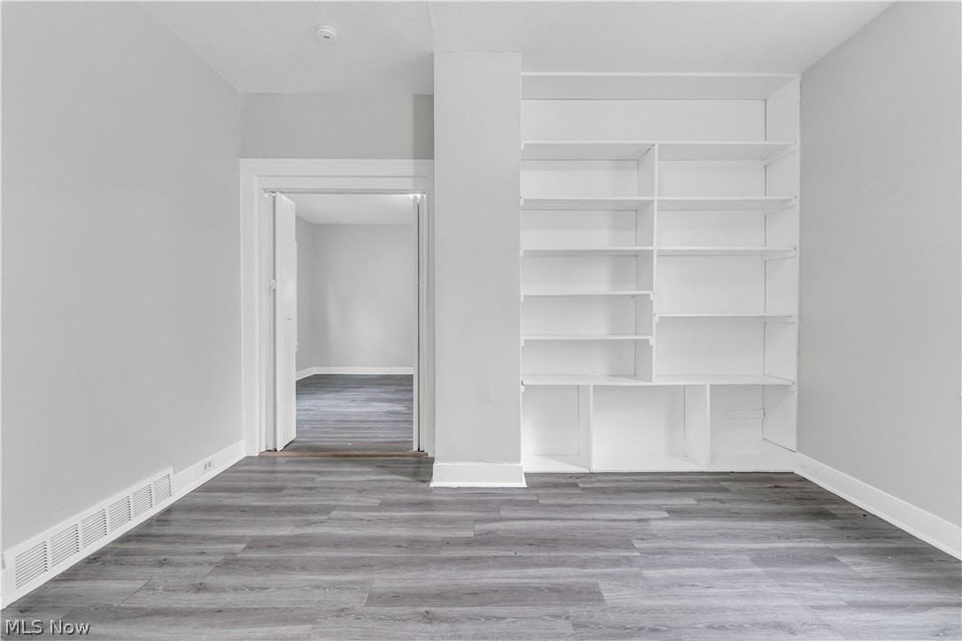 14131 Berwyn Ave - Photo 6 of 25