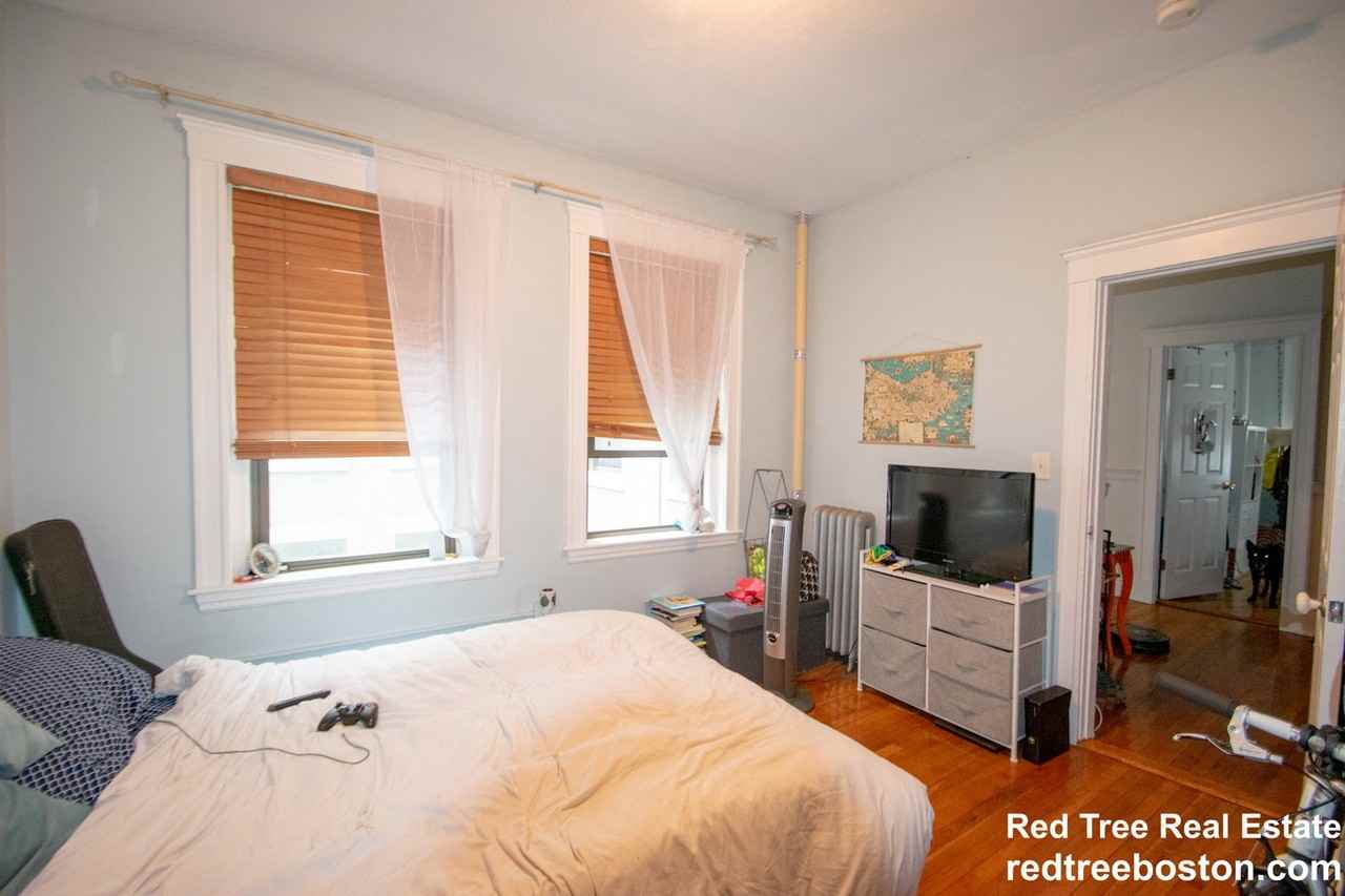 1564 Commonwealth Ave #U5 - Photo 6 of 8