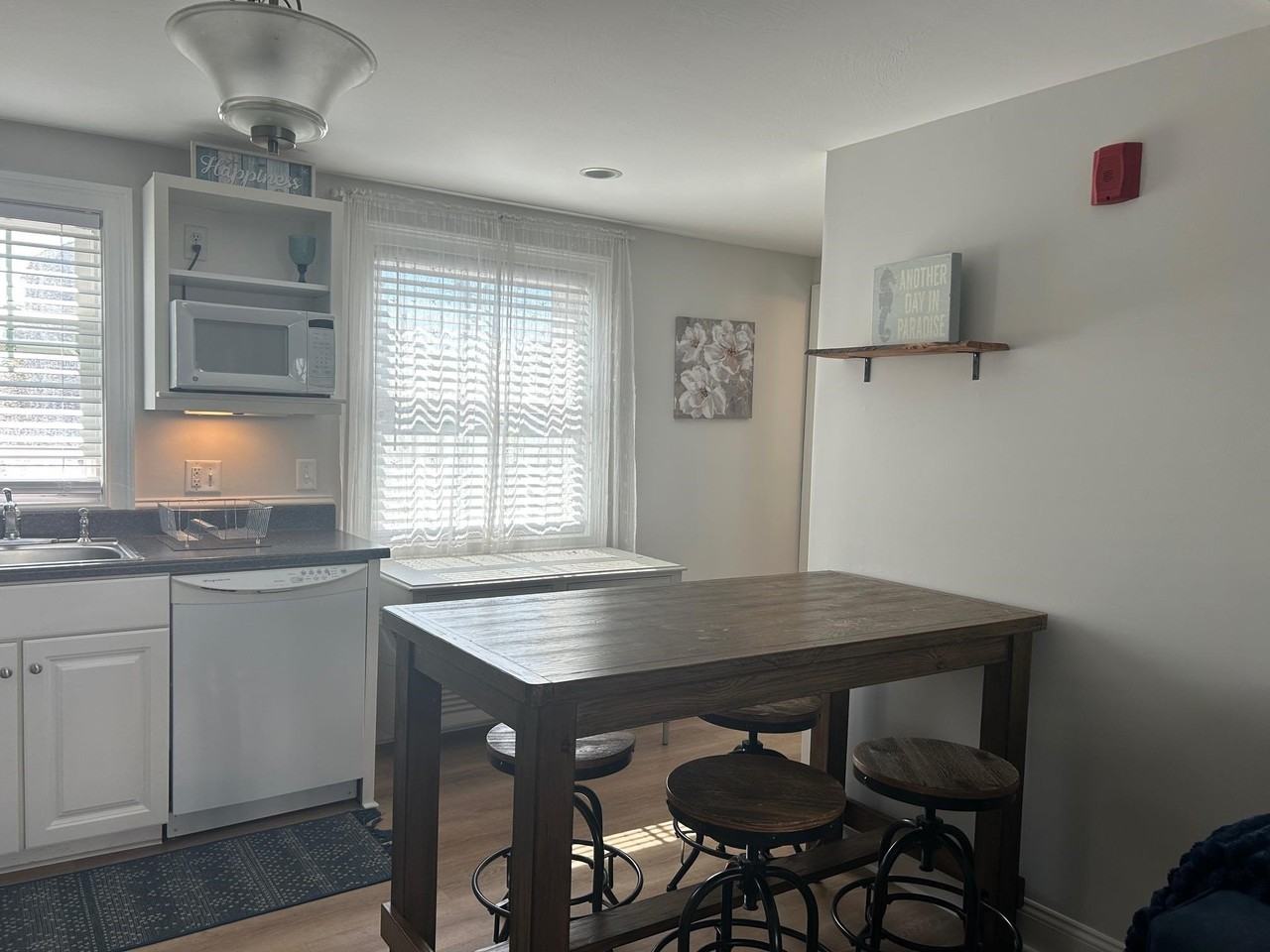 18 Ocean Blvd #2 - Photo 3 of 11