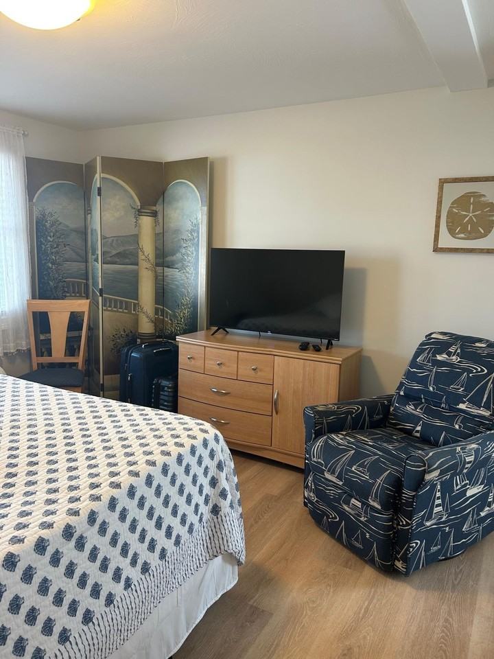 18 Ocean Blvd #2 - Photo 6 of 11