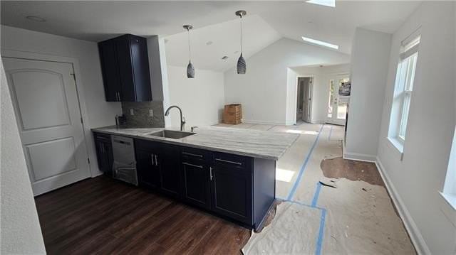 343 Carrollton Ave - Photo 5 of 20