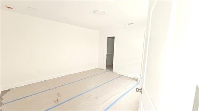 343 Carrollton Ave - Photo 7 of 20