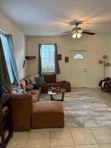 4425 Cleveland Ave - Photo 4 of 8