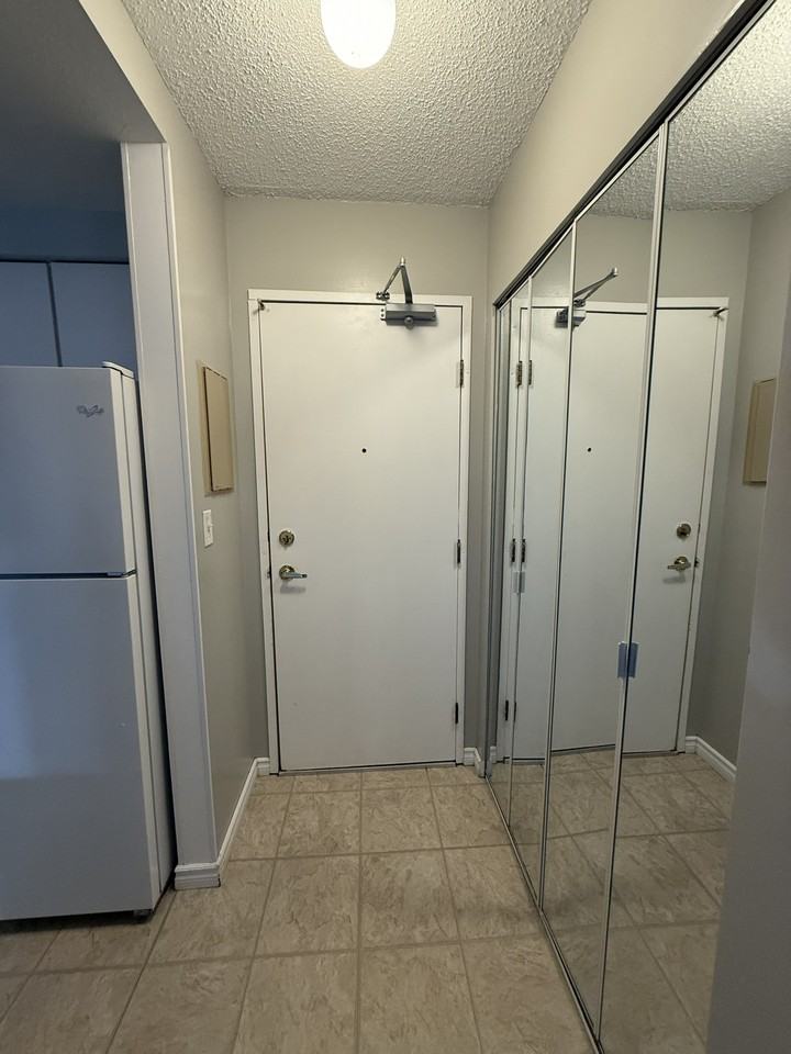 1177 Howie Avenue #114 - Photo 3 of 10