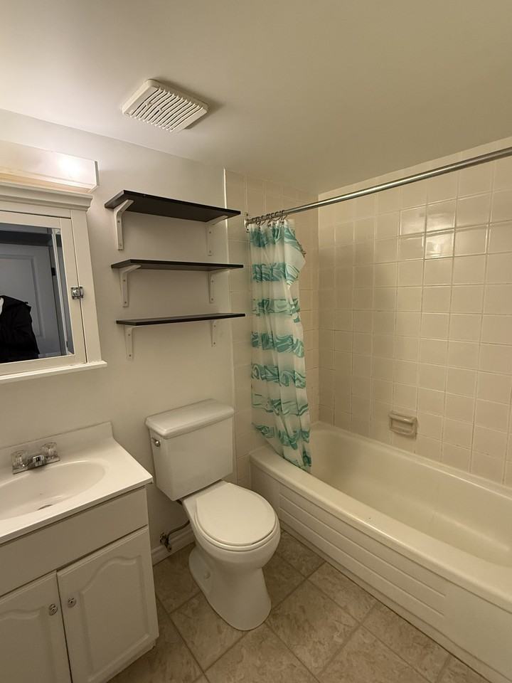 1177 Howie Avenue #114 - Photo 4 of 10