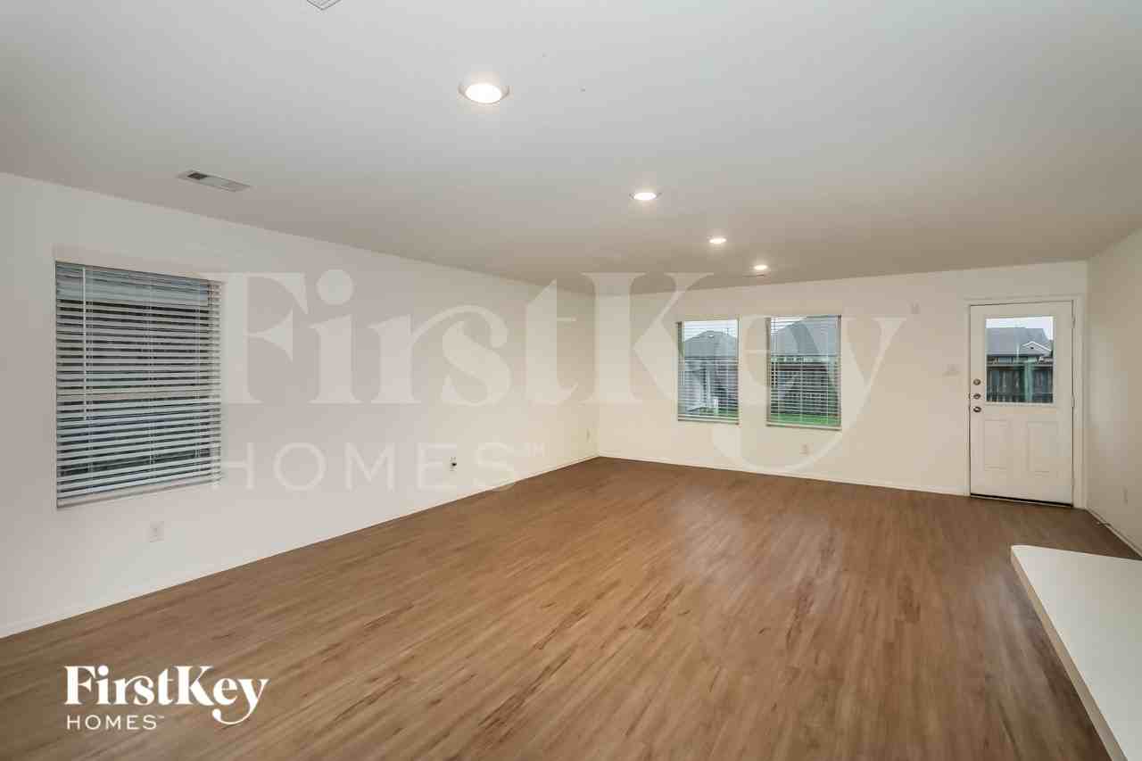 3302 Aster Meadow Way - Photo 2 of 19