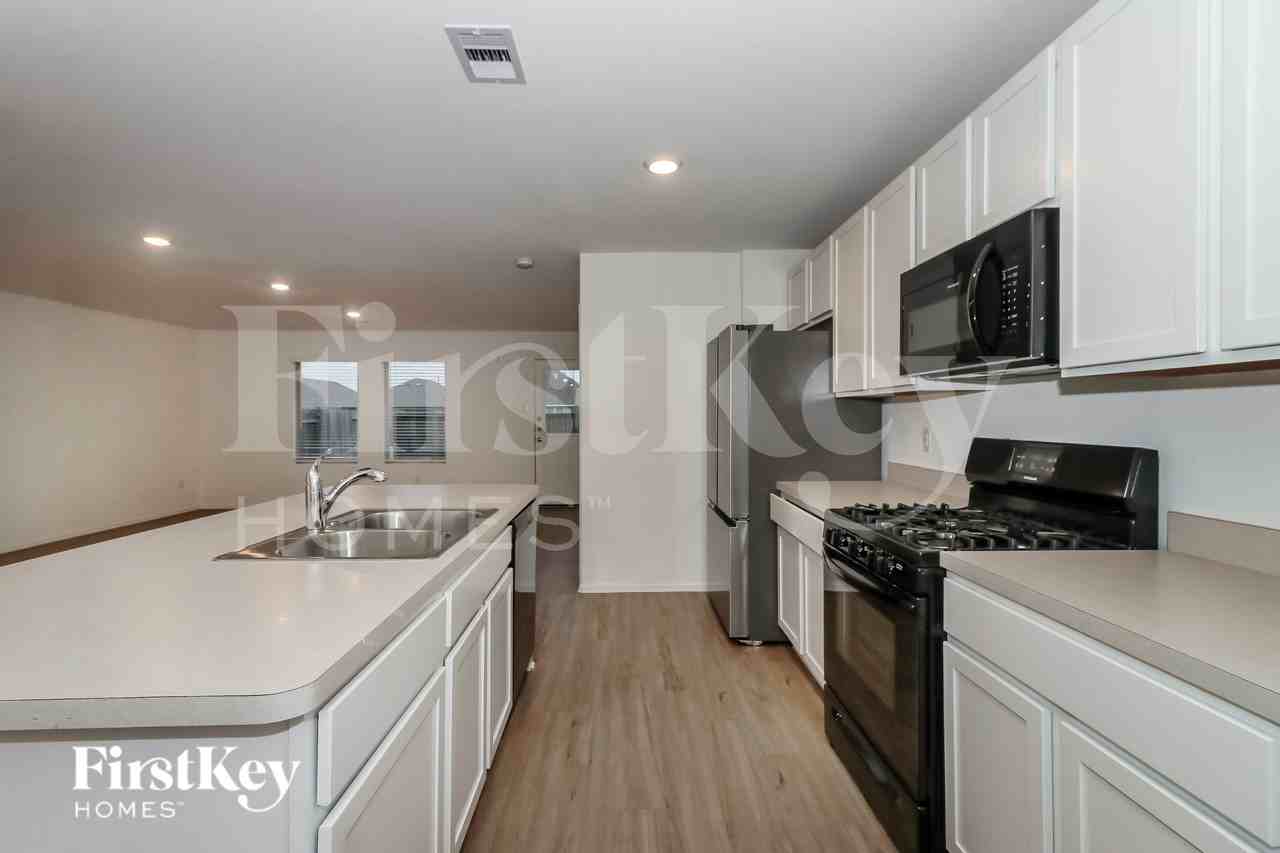 3302 Aster Meadow Way - Photo 6 of 19