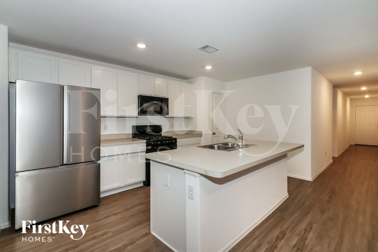 3302 Aster Meadow Way - Photo 7 of 19