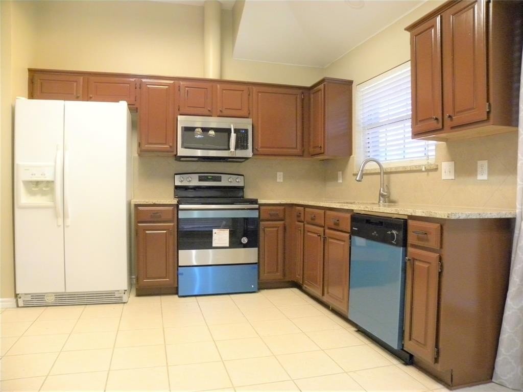 11216 Promenade Rd - Photo 6 of 35