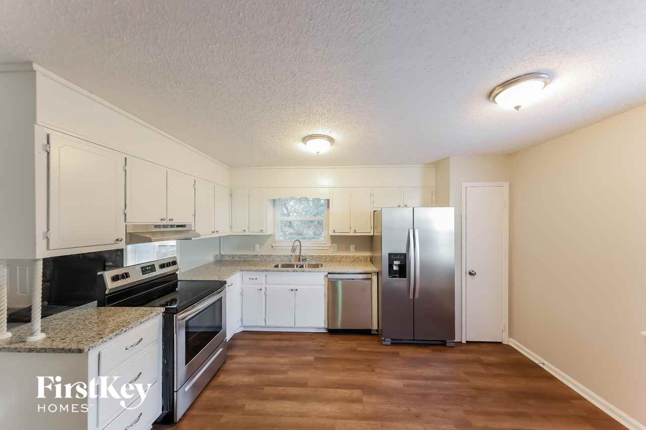 8263 Country Cir - Photo 7 of 15