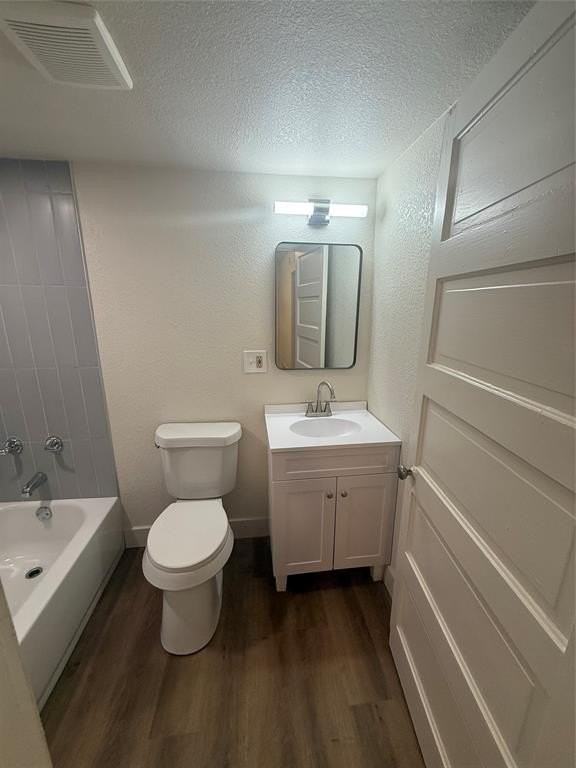 715 W Hickory St #A3 - Photo 4 of 5