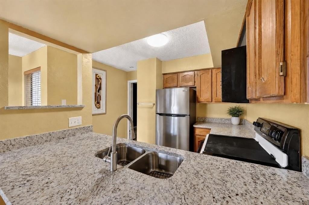 3109 Sondra Dr #107 - Photo 5 of 16