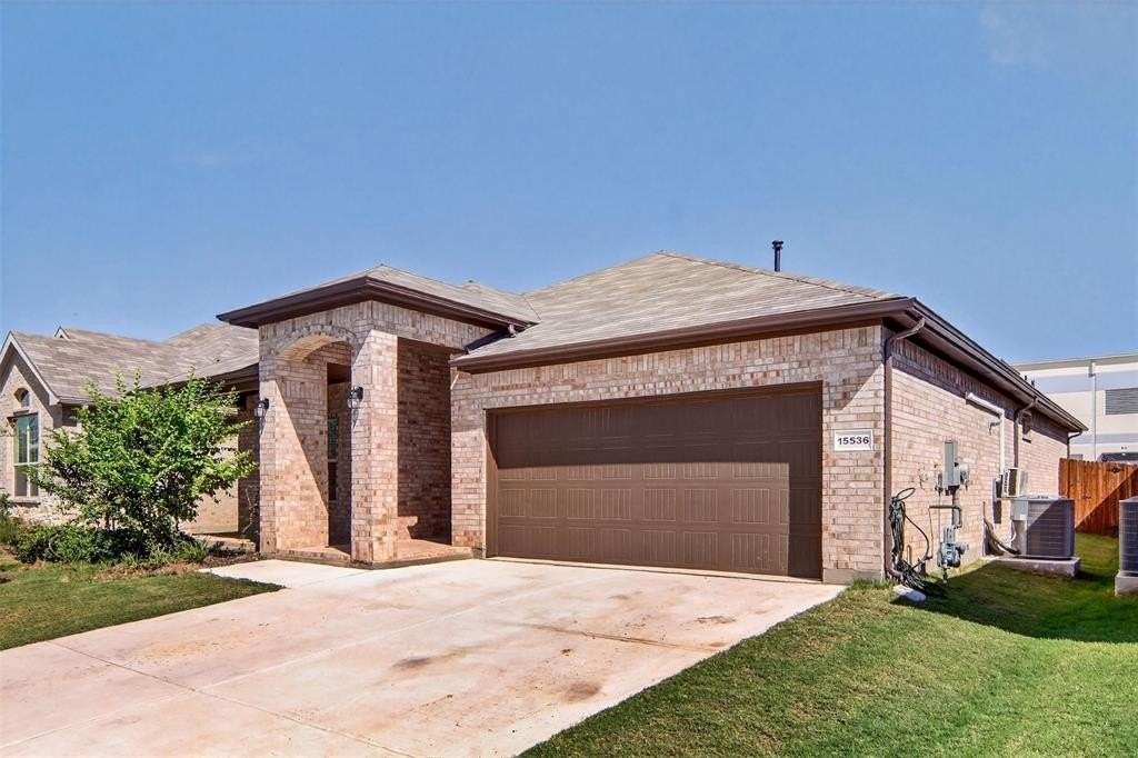 15536 Halstead Ln - Photo 2 of 28