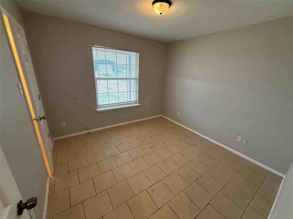 209 Blue Bell Ct - Photo 6 of 23