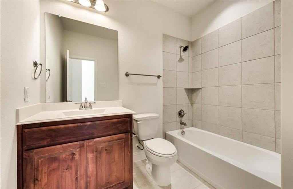 1231 Wiltshire Dr - Photo 6 of 34