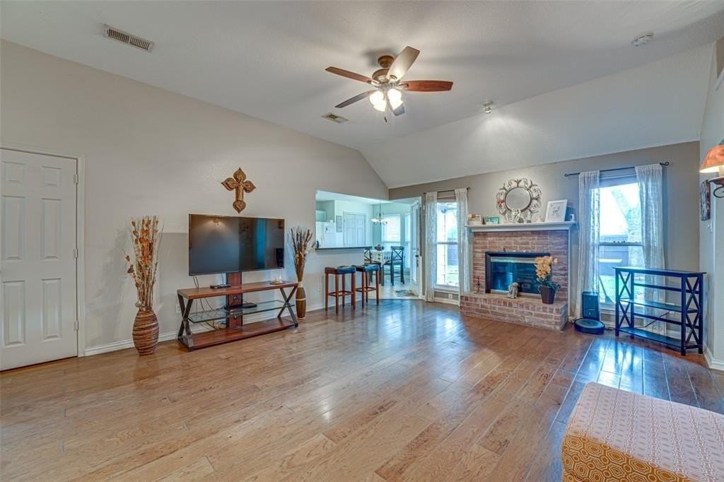 7701 Gillon Dr - Photo 3 of 24