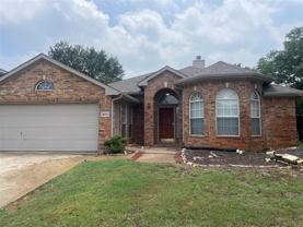 3004 Norwich Ln - Photo 1 of 1