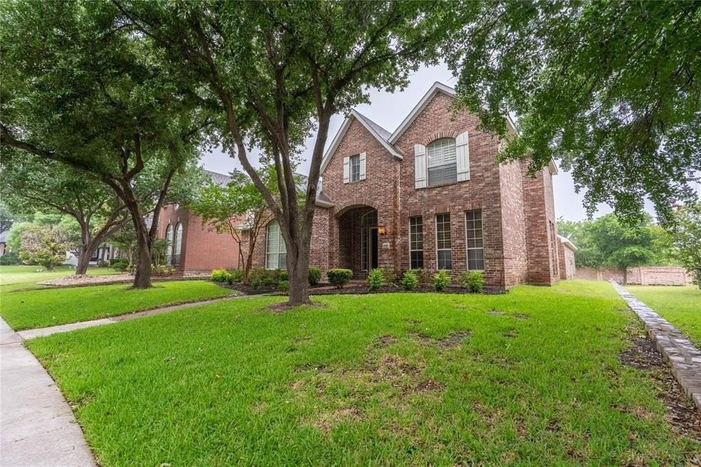 3731 Charter Dr - Photo 3 of 34