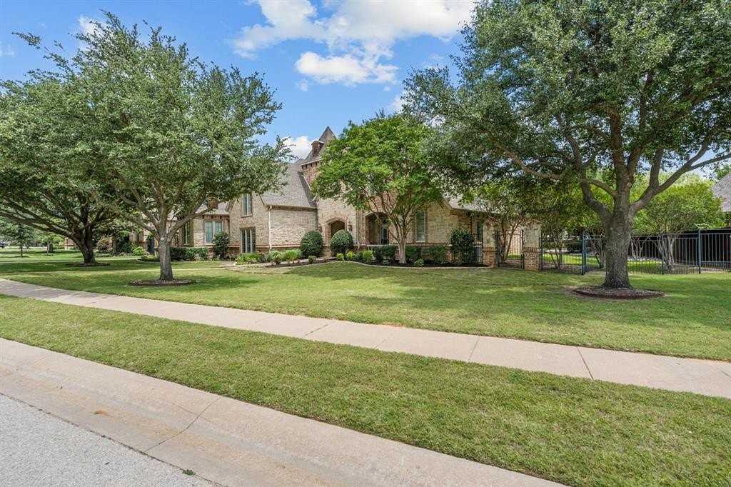 2617 Summit Ridge Dr - Photo 3 of 40